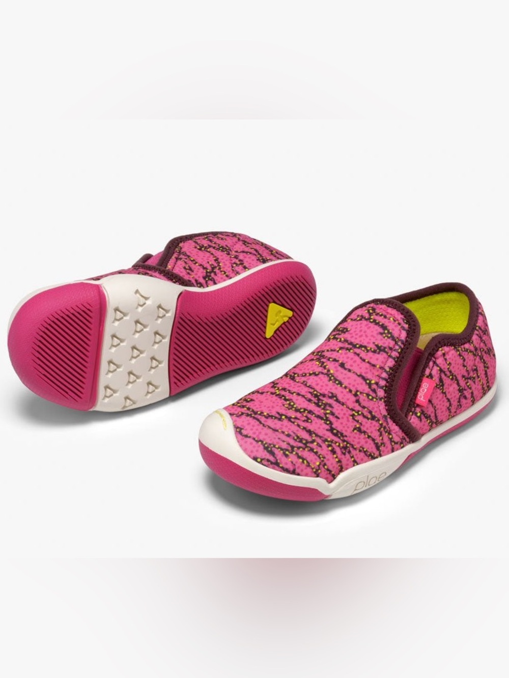 $72 PLAE Migi Kids slip-on sneakers in electric fuchsia surge 4.5 youth NIB